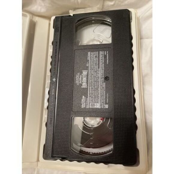 Fun and Fancy Free (VHS, 1997) Mickey Mouse Disney Donald Duck Animated EUC - Picture 3 of 8